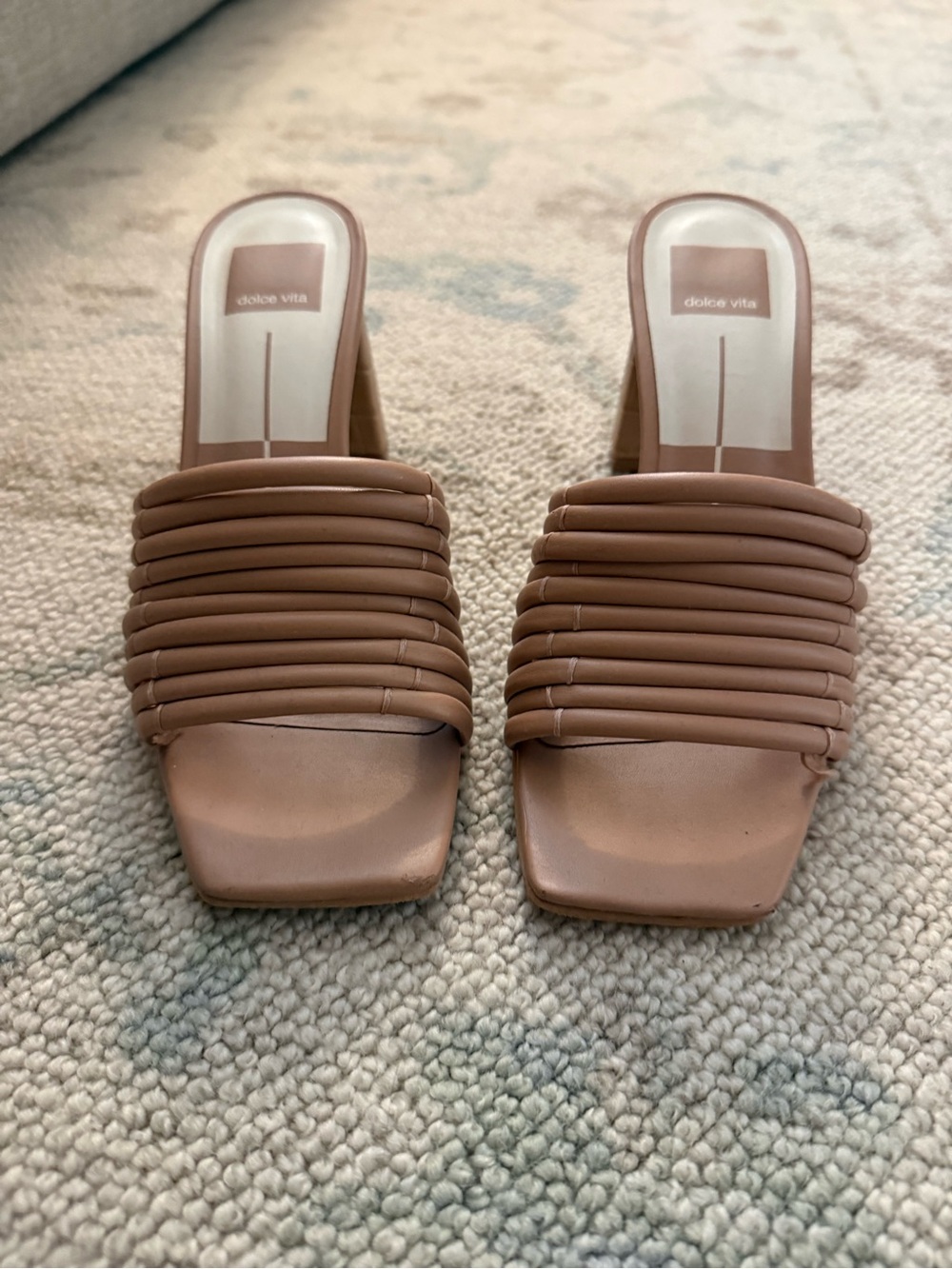 Dolce Vita Tan Block Heel - Picture 7 of 9